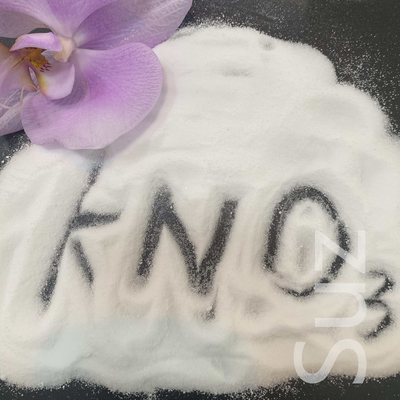 Nitrato di potassio di cristallo bianco KNO3 99,4% - 99,9% per la produzione di esplosivi e fuochi d'artificio